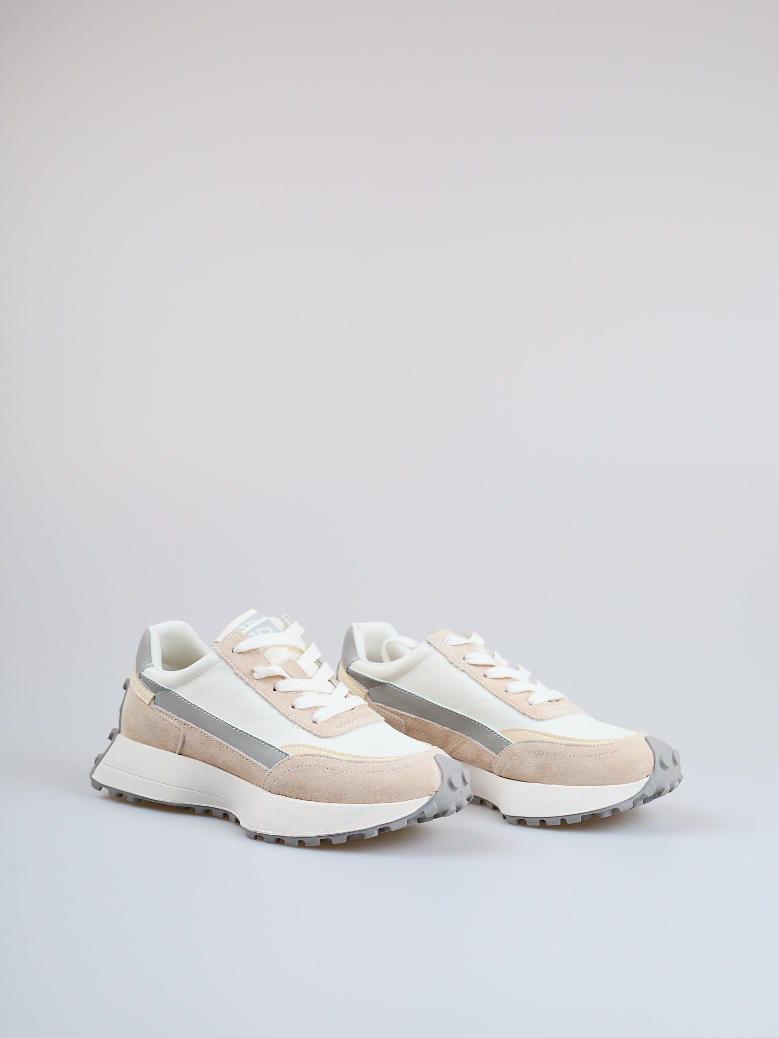 Zapatillas de cuero Sable Luxe