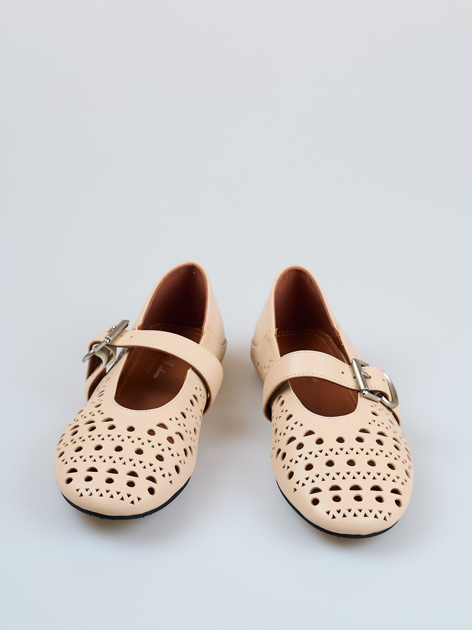 Classic Charm Leather Flats - Milk