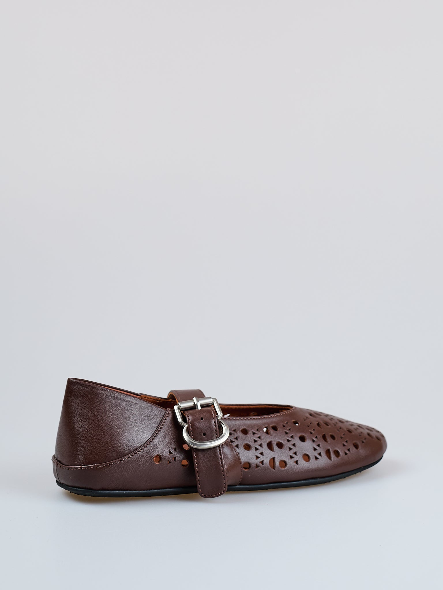 Classic Charm Leather Flats - Hazelnut