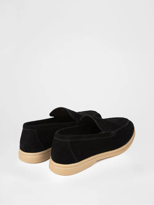 Mocasines de ante en color negro