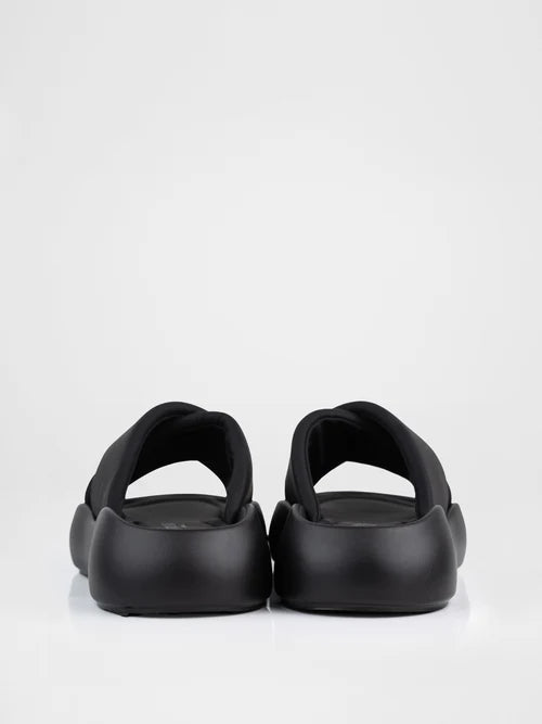 Sabo flip flops in black color