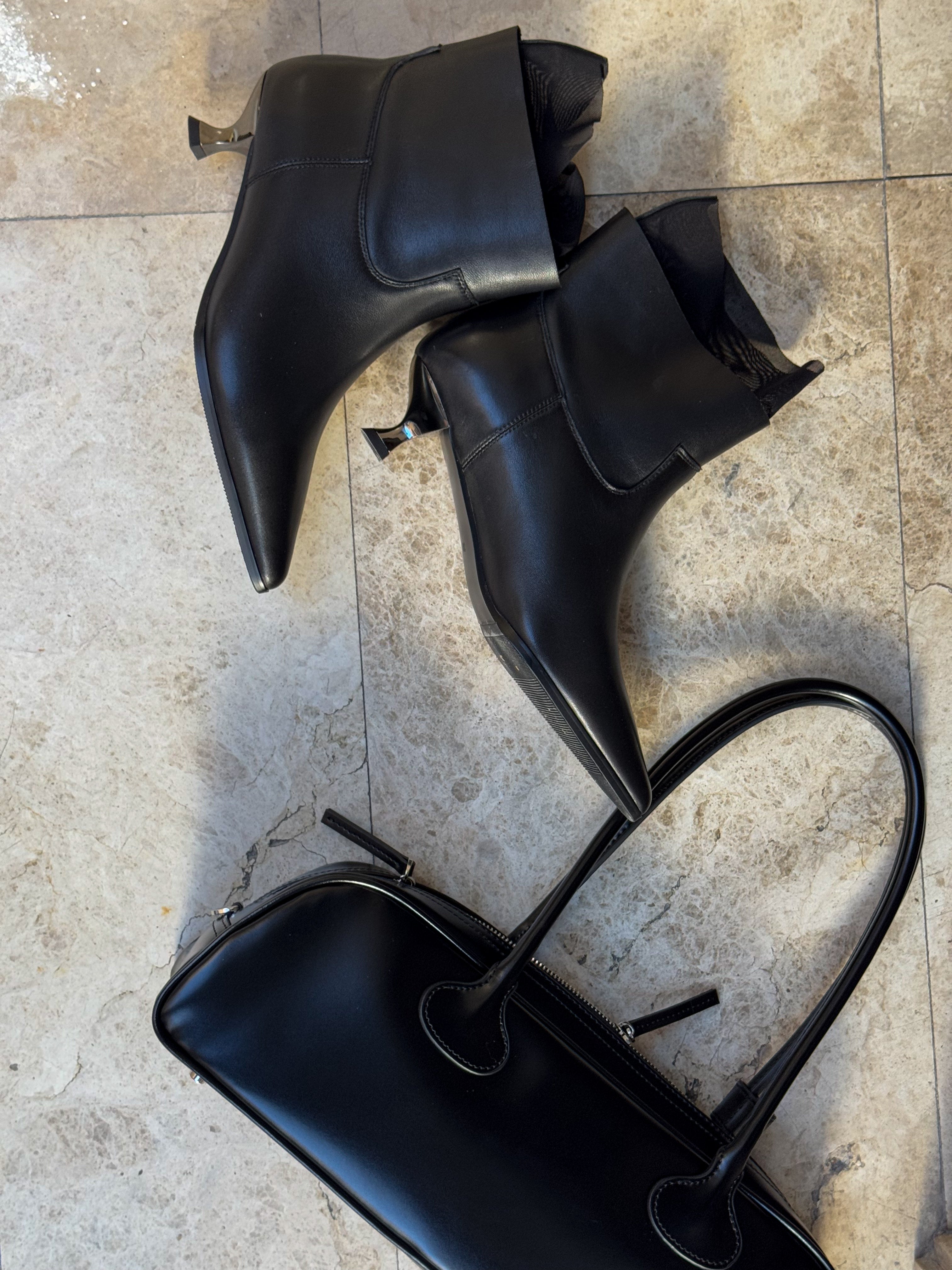 The "Isla 28" Leather Boot