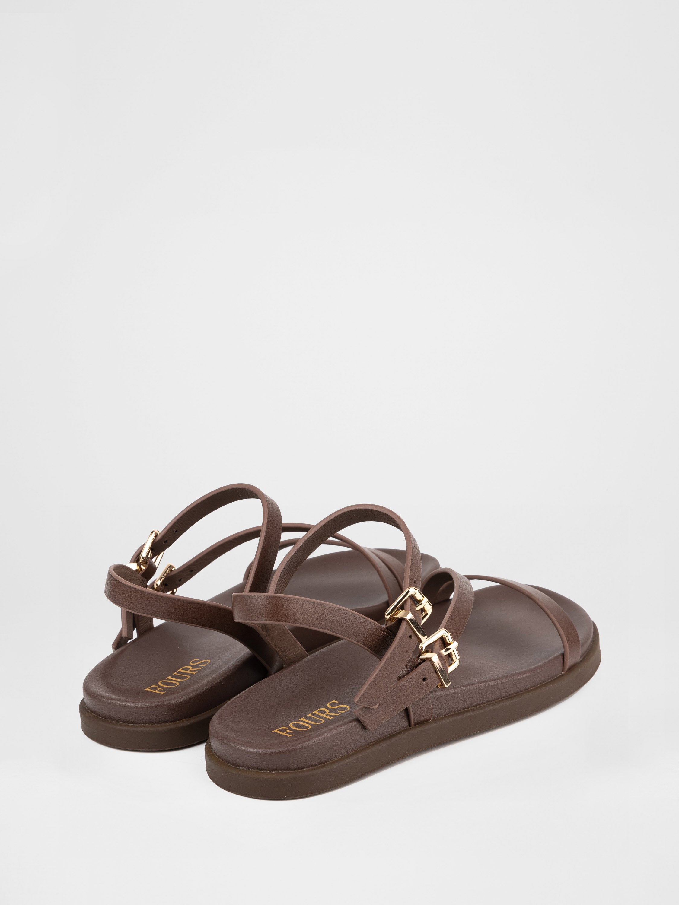 Leather sandals with thin straps