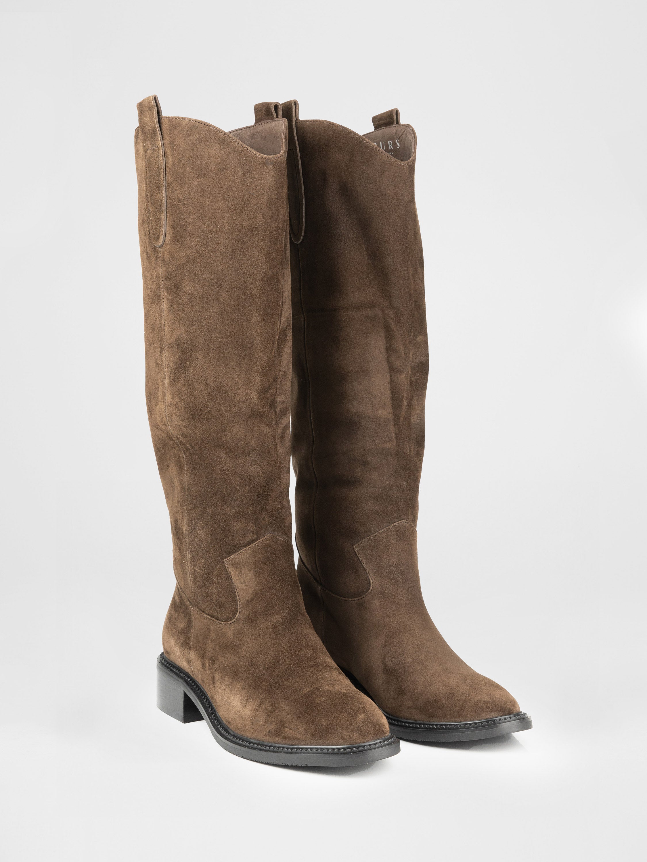 Suede choboti at the brown coloree