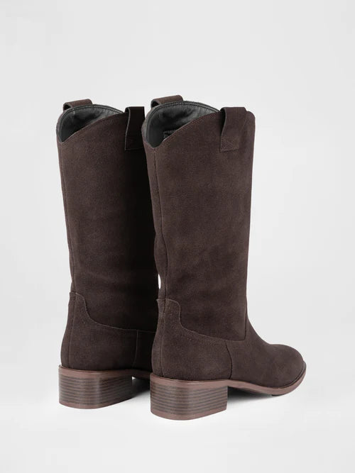 botas vaqueras de ante marrón chocolate