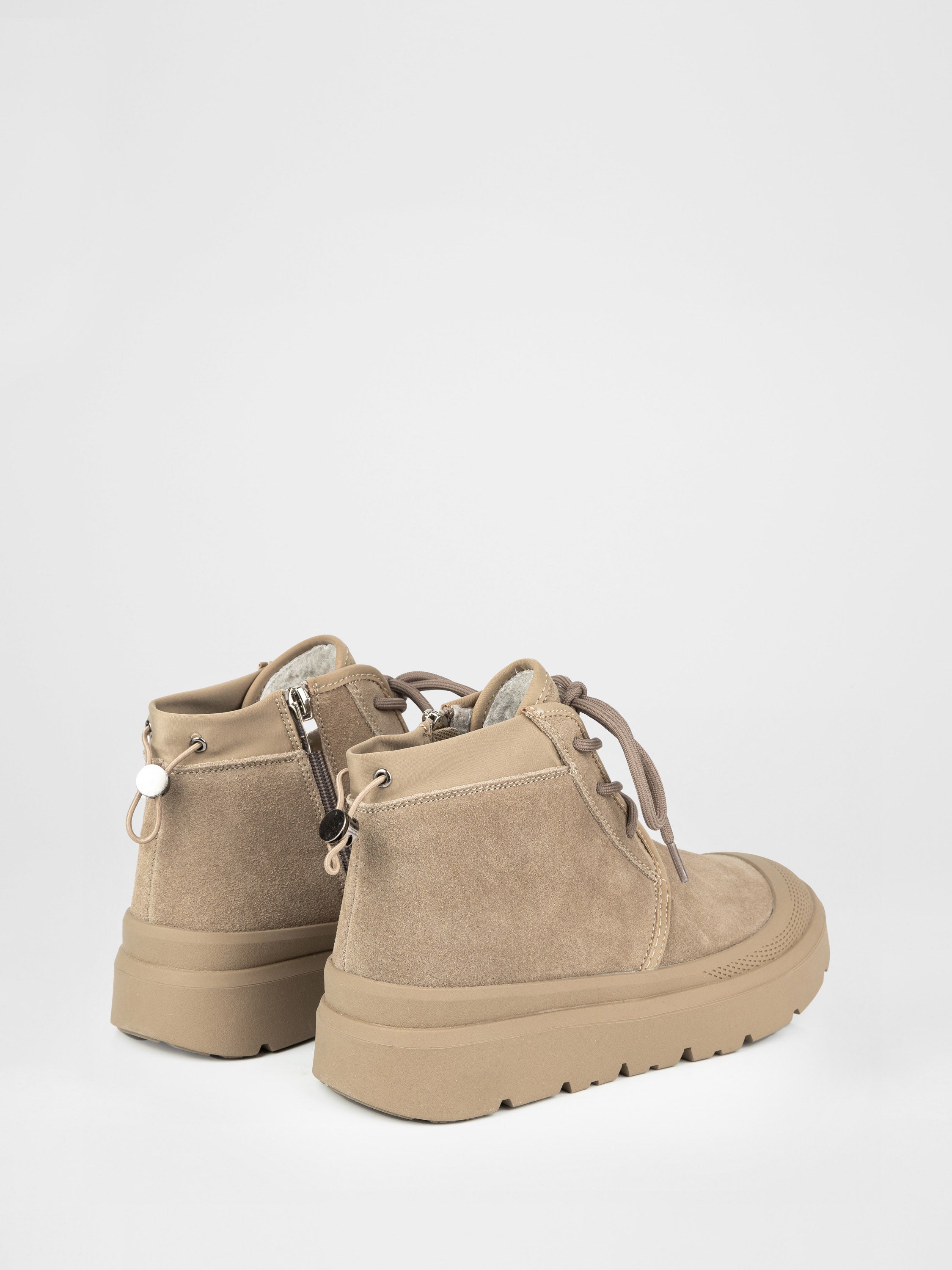 Botas de ante beige