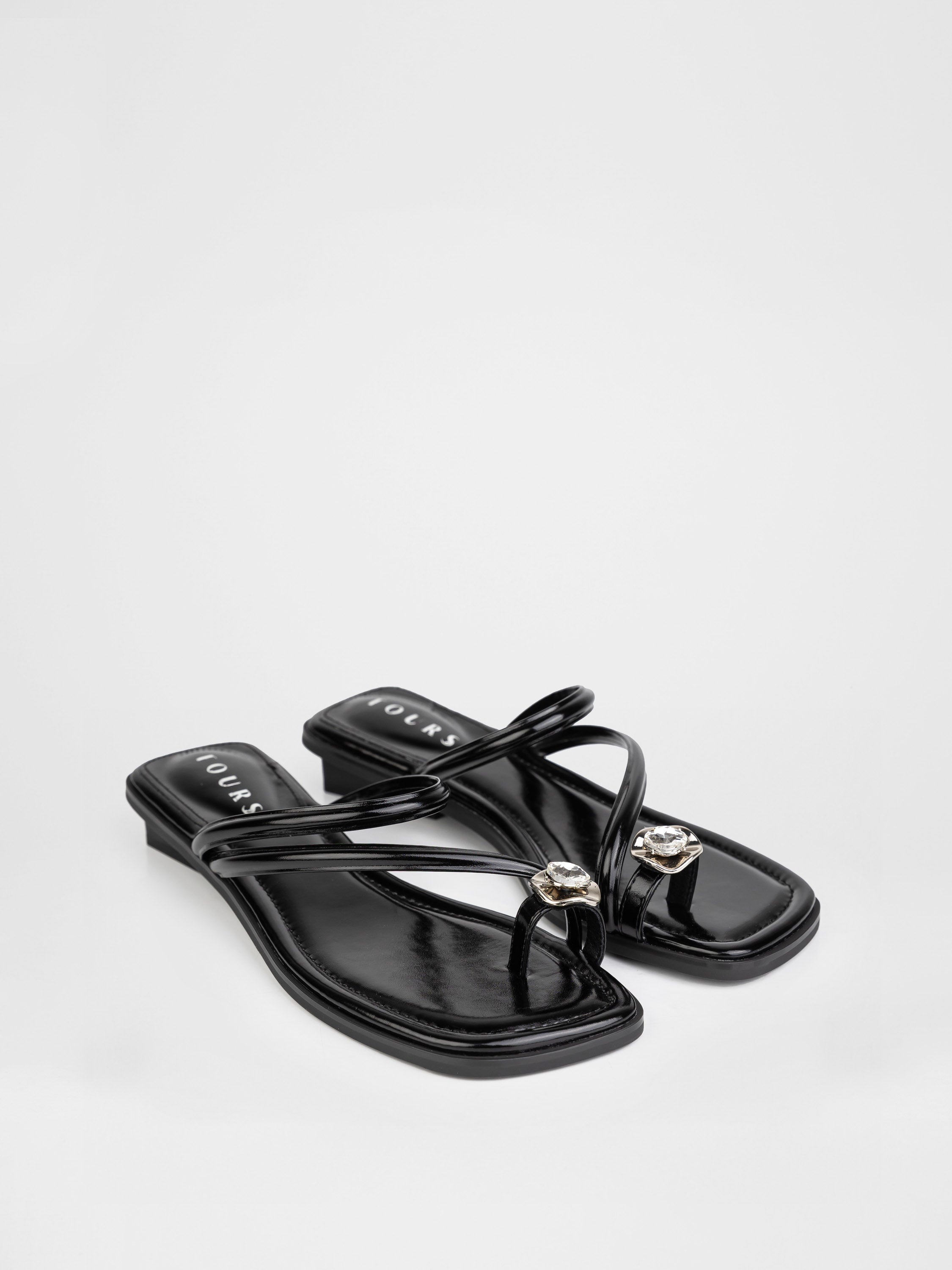 Sabo flip-flops in black color decorated with stones
