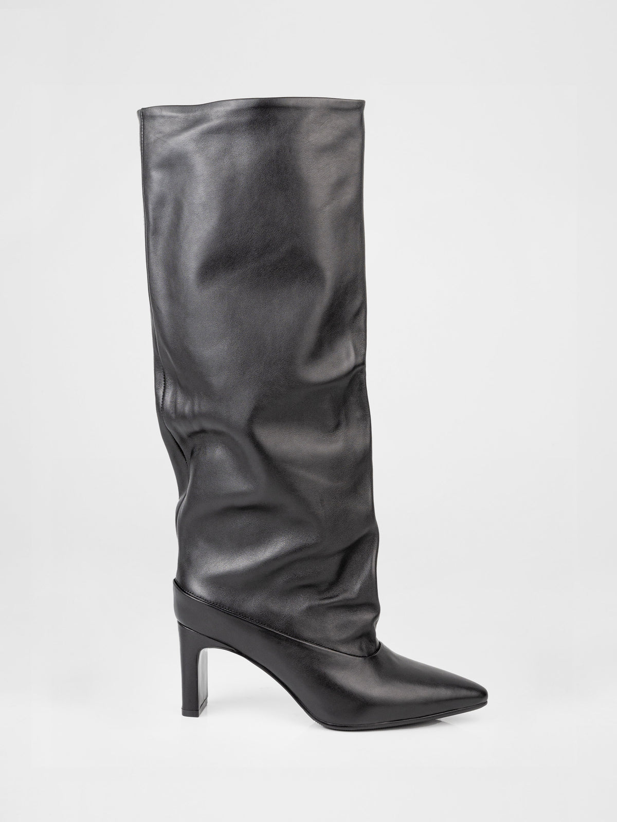 Botas altas slouch de piel negra