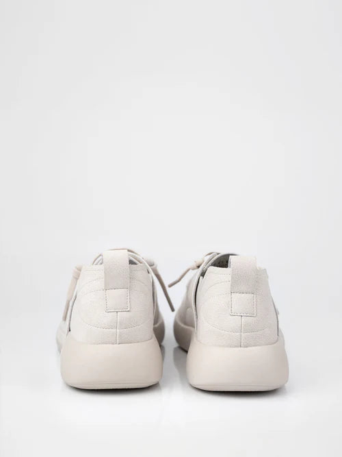 Lace-up loafers in milk color