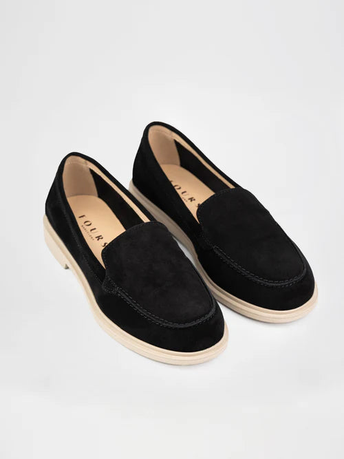 Suede loafers in black