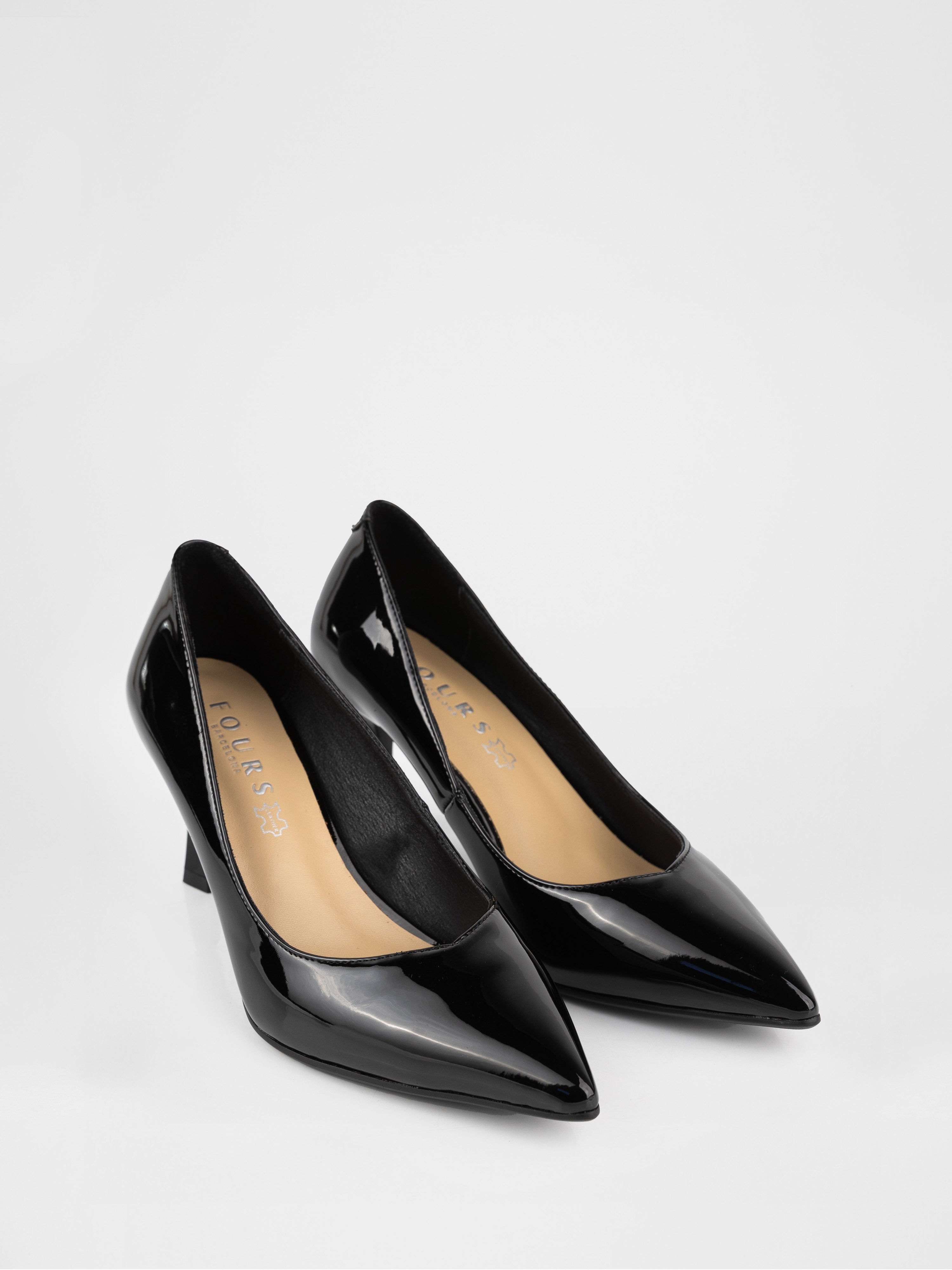 Black patent leather pumps