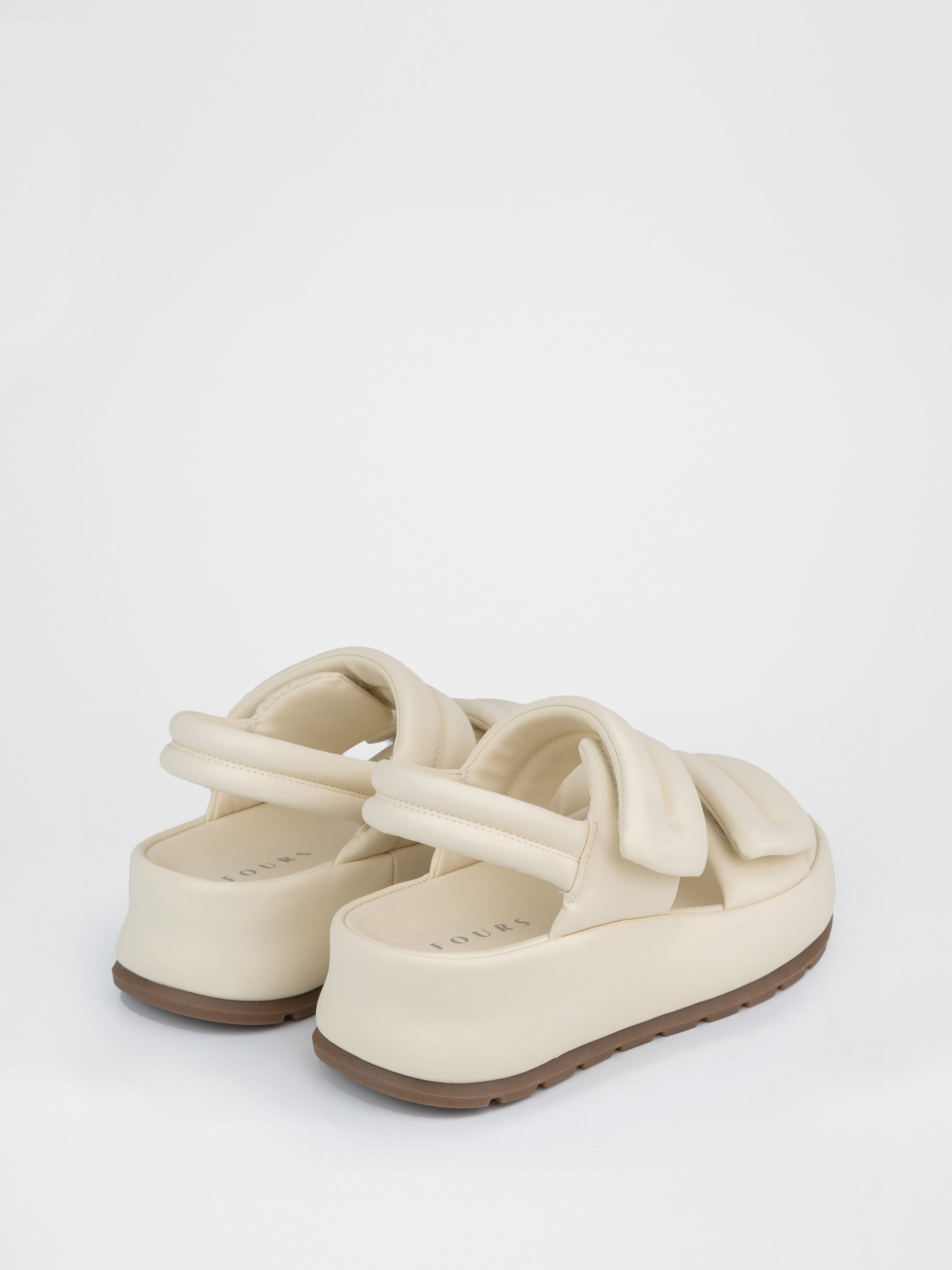 Milk-colored platform sandals
