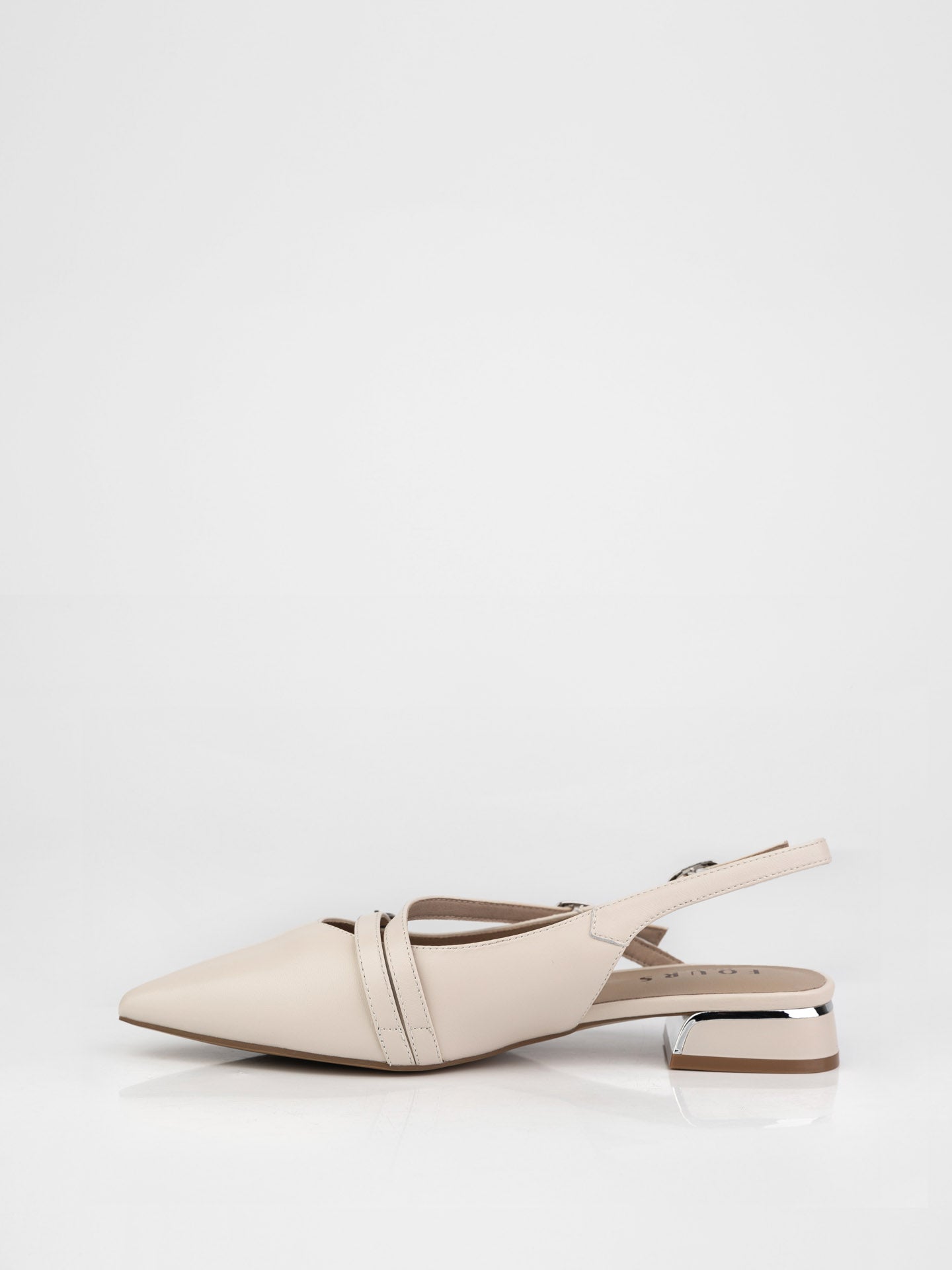 Beige slingbacks decorated with buckles