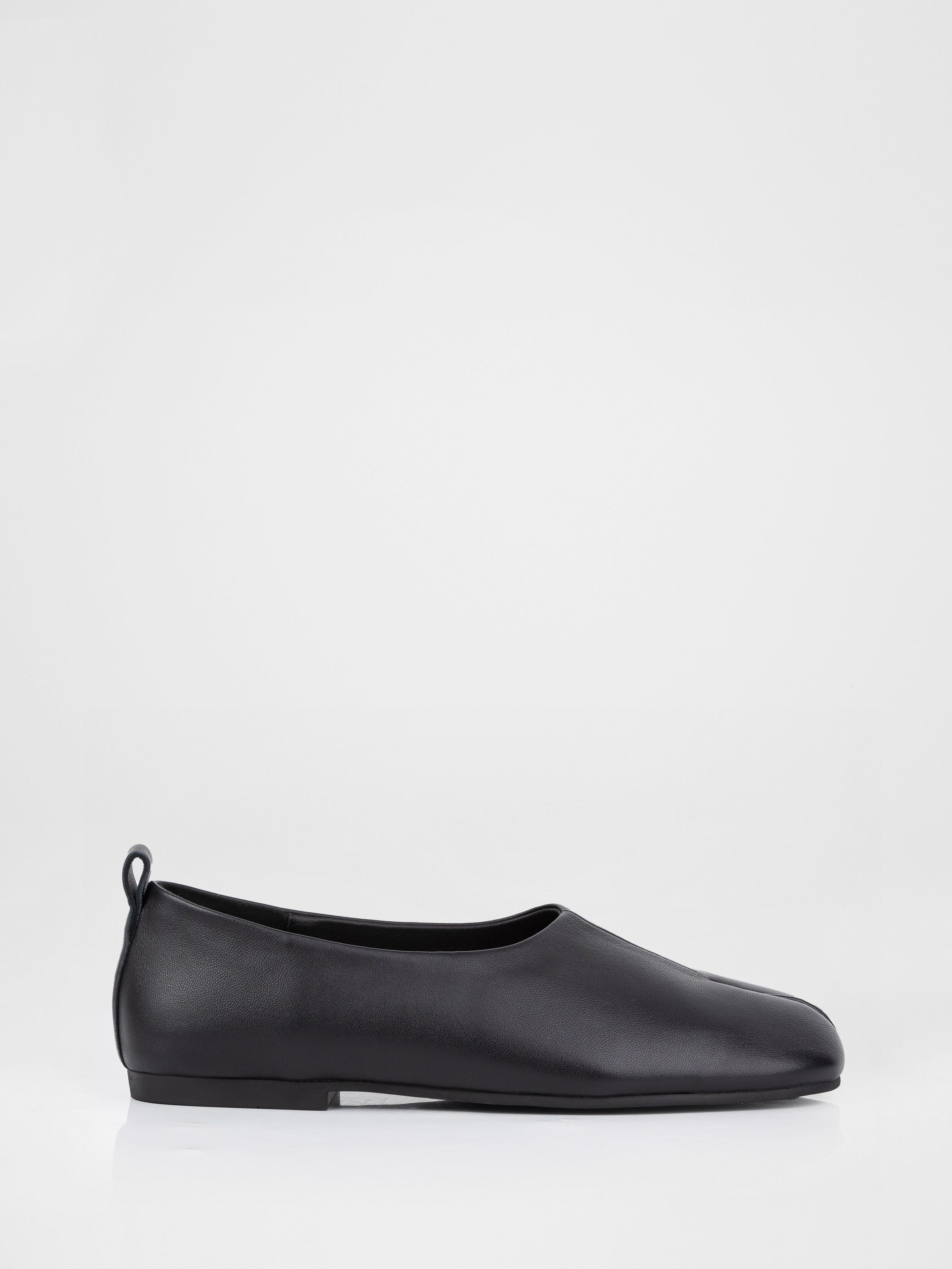 Black leather ballet flats