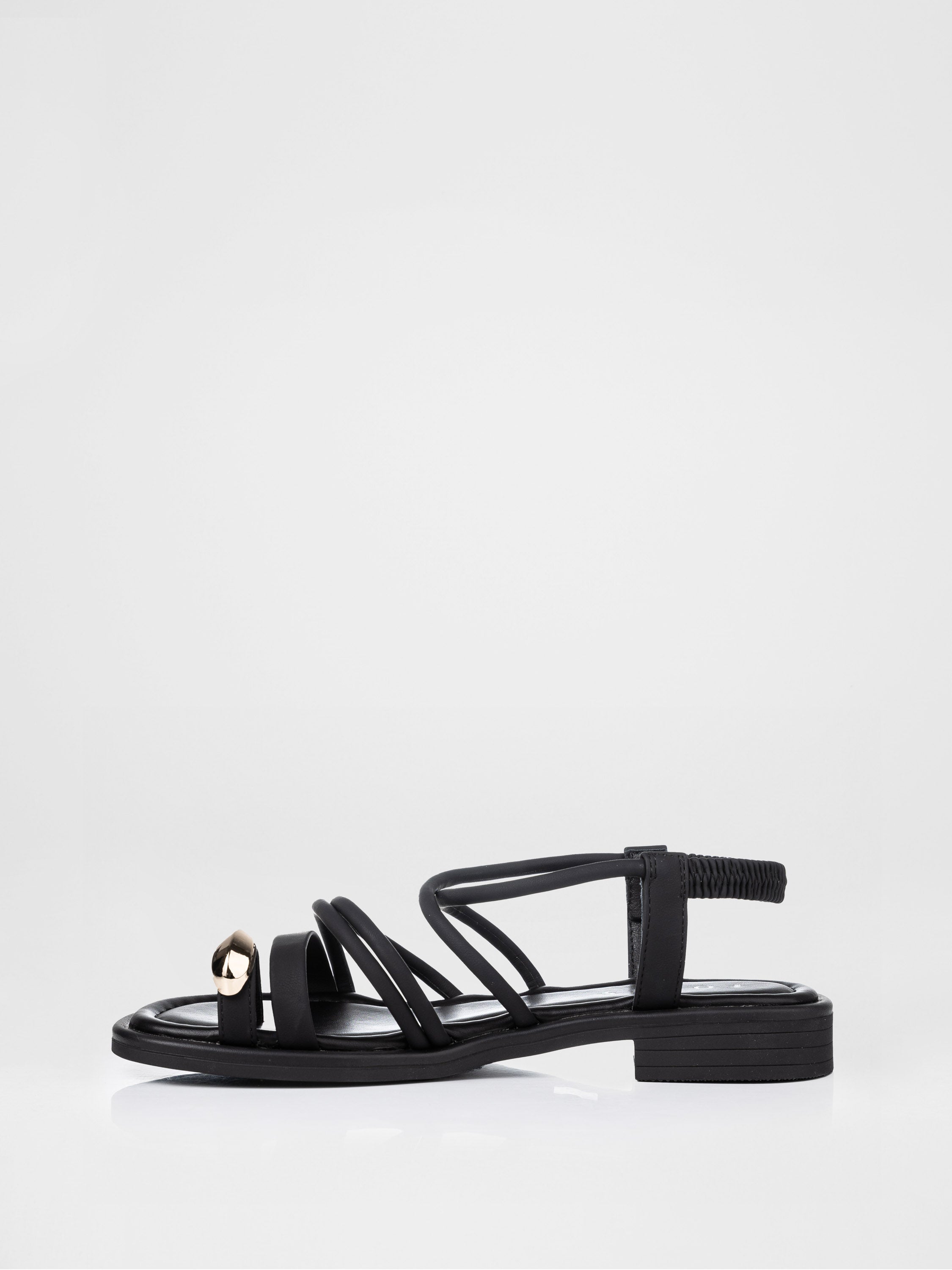 Sandalias en color negro
