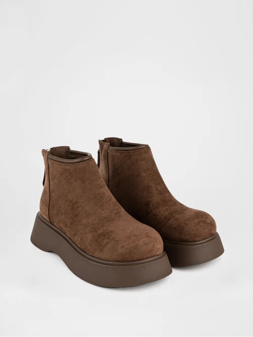 Botas marrones de plataforma gruesa