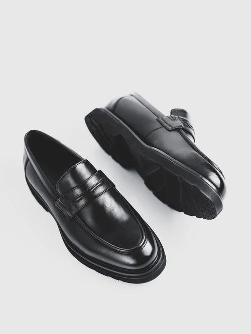 Mocasines de hombre en color negro