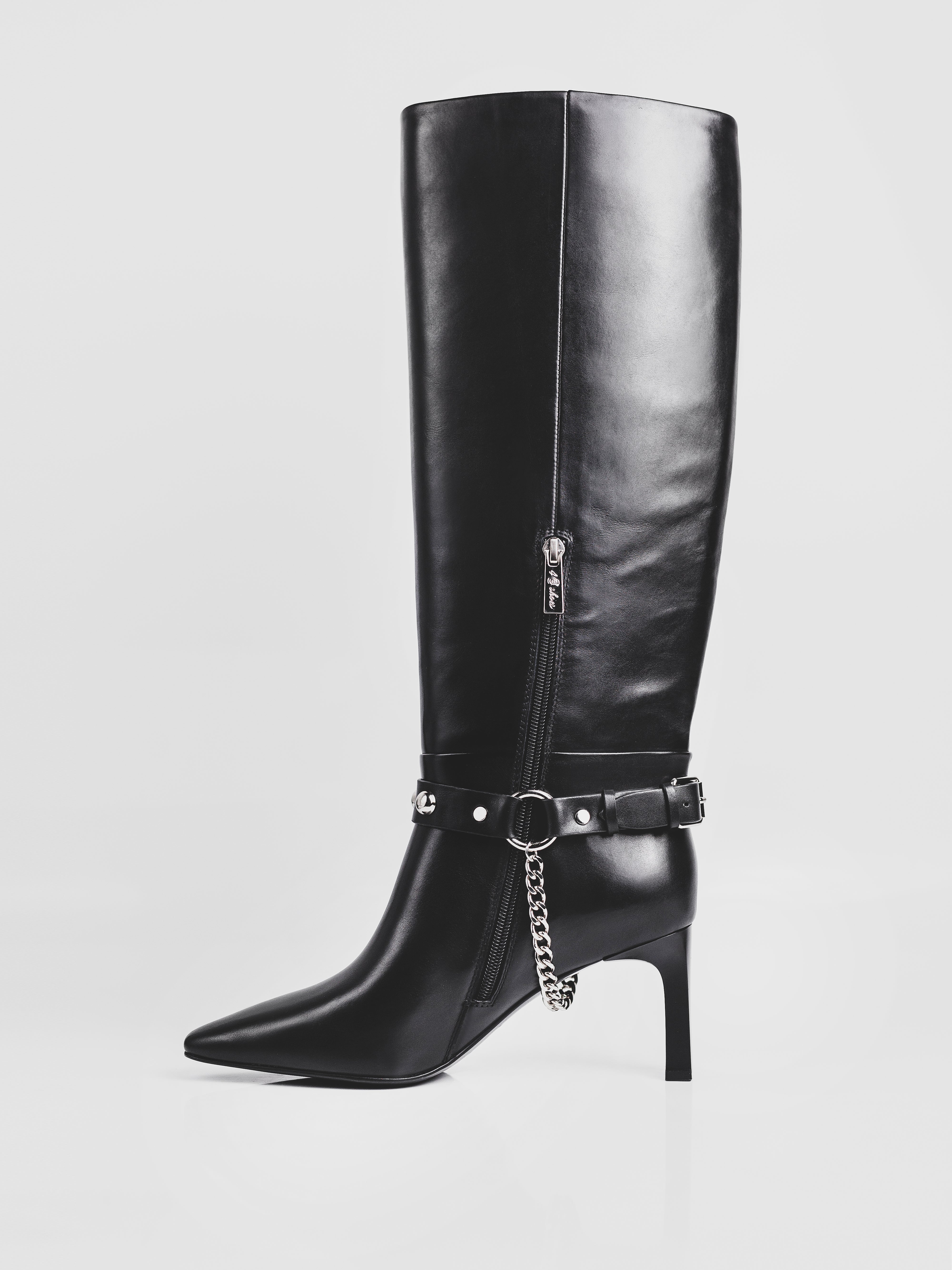 Las botas de tacón de aguja convertibles Ava