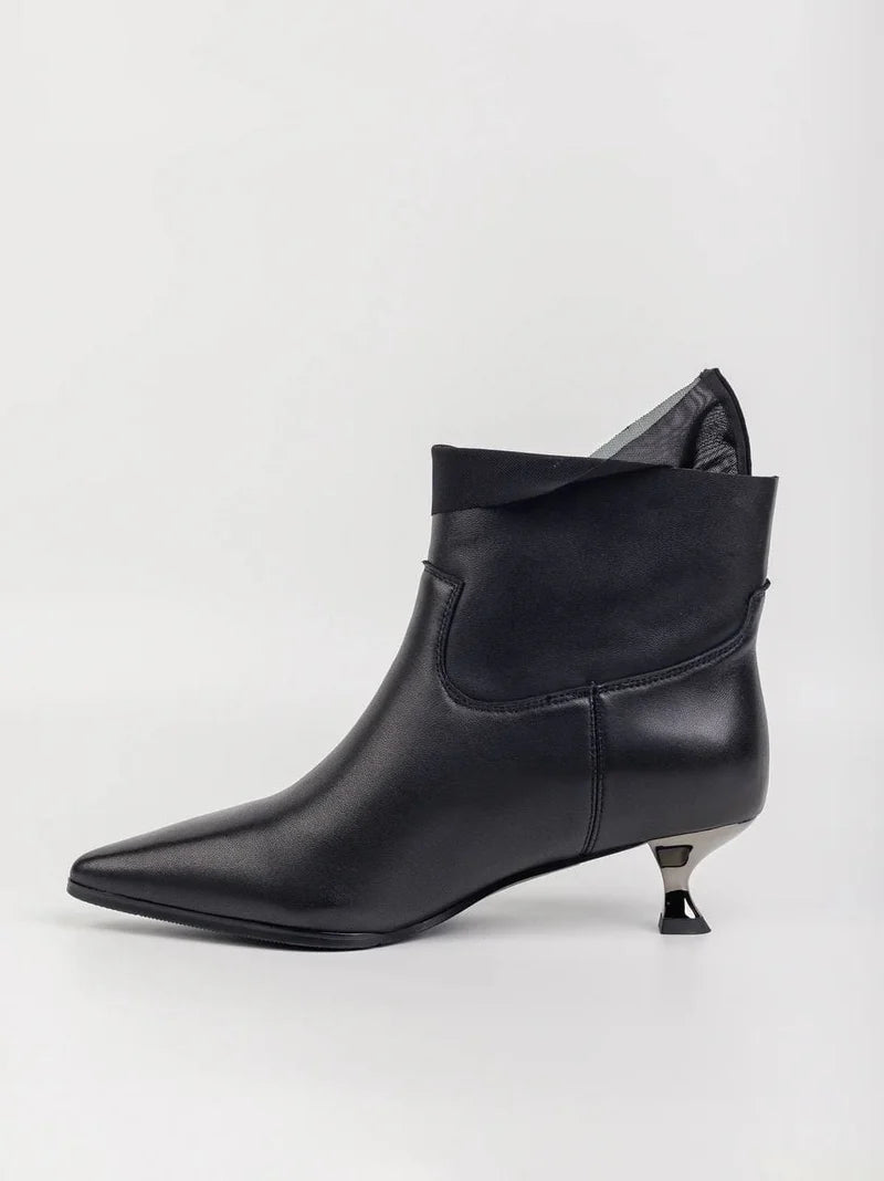 The "Isla 28" Leather Boot