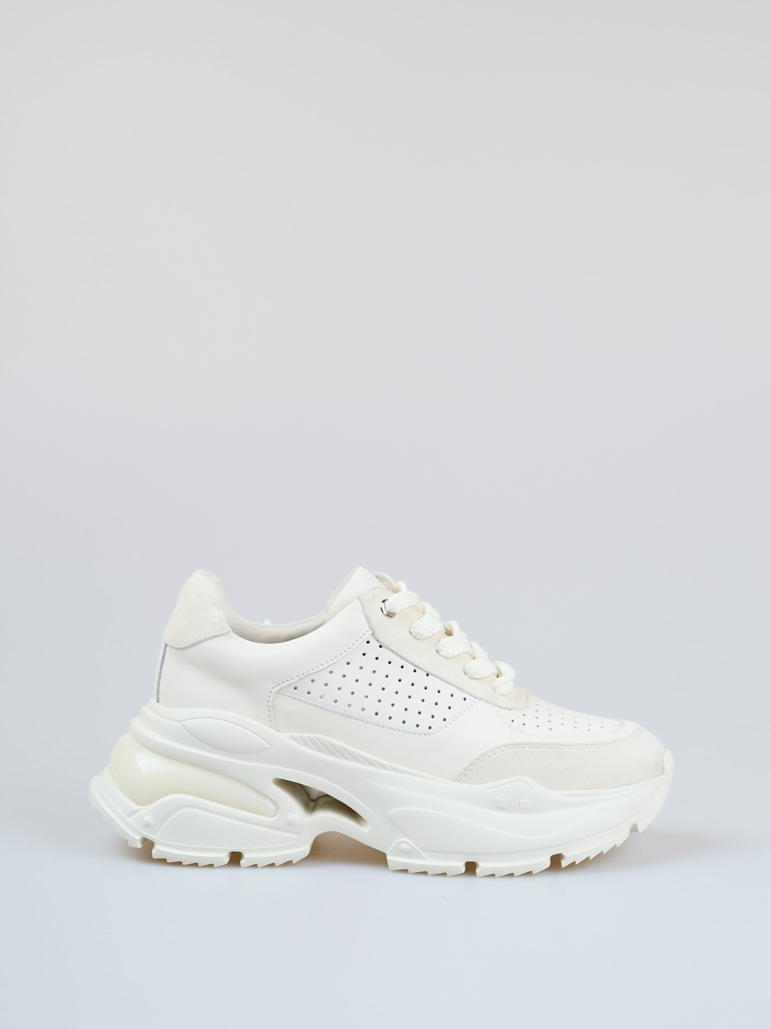 Zapatillas blancas alpinas