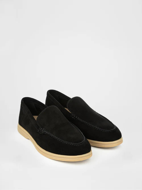 Mocasines de ante en color negro