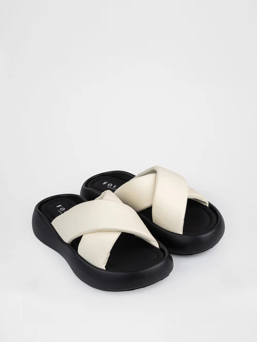 Sabo flip flops in milk color