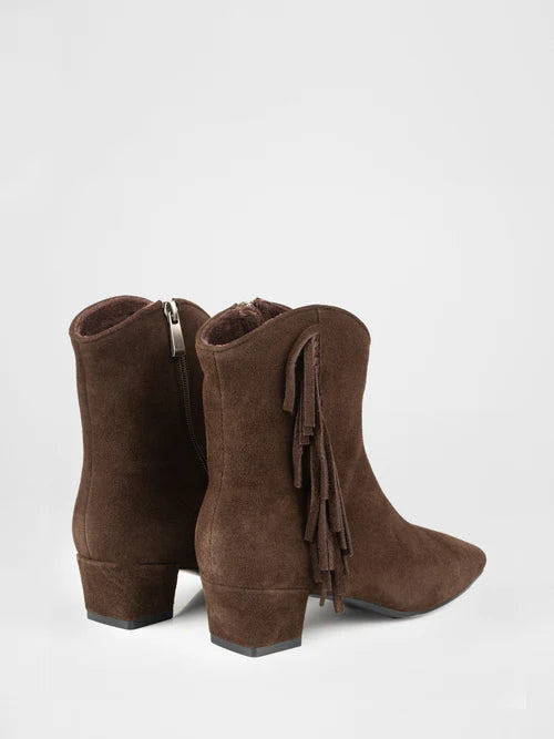 Suede ankle boots in brown color