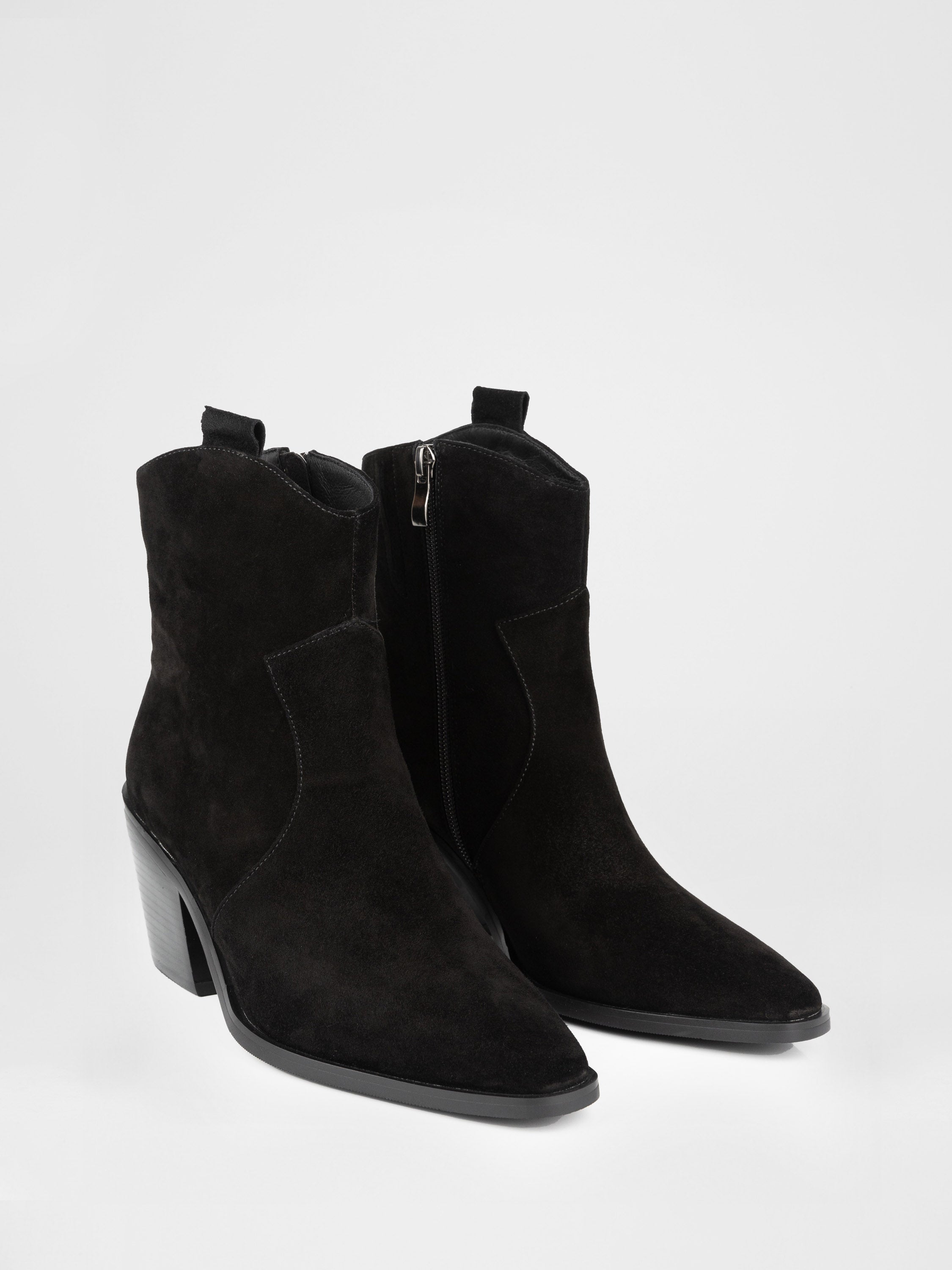 Suede cowboy boots in black