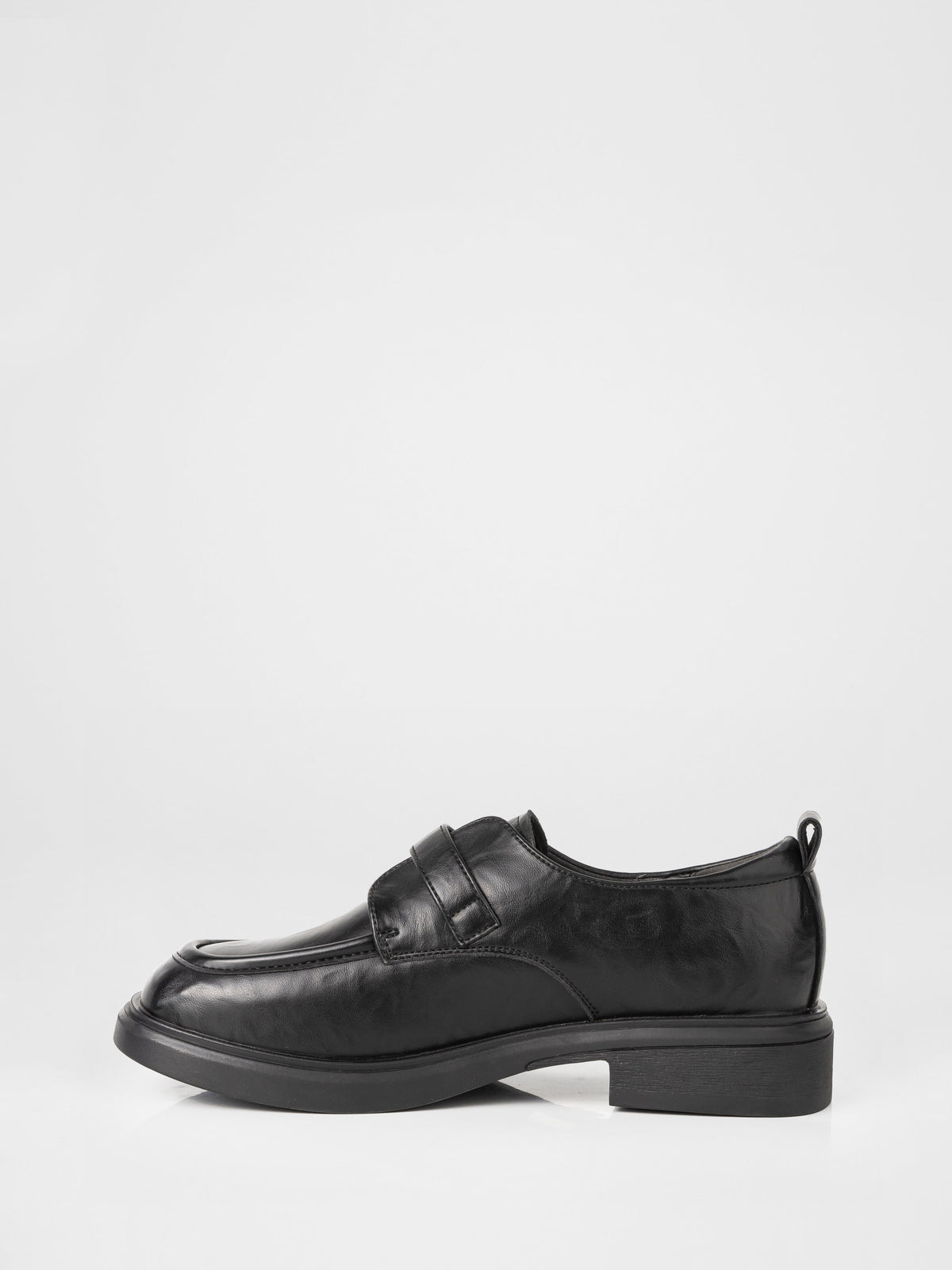 Zapatos monk de piel negra