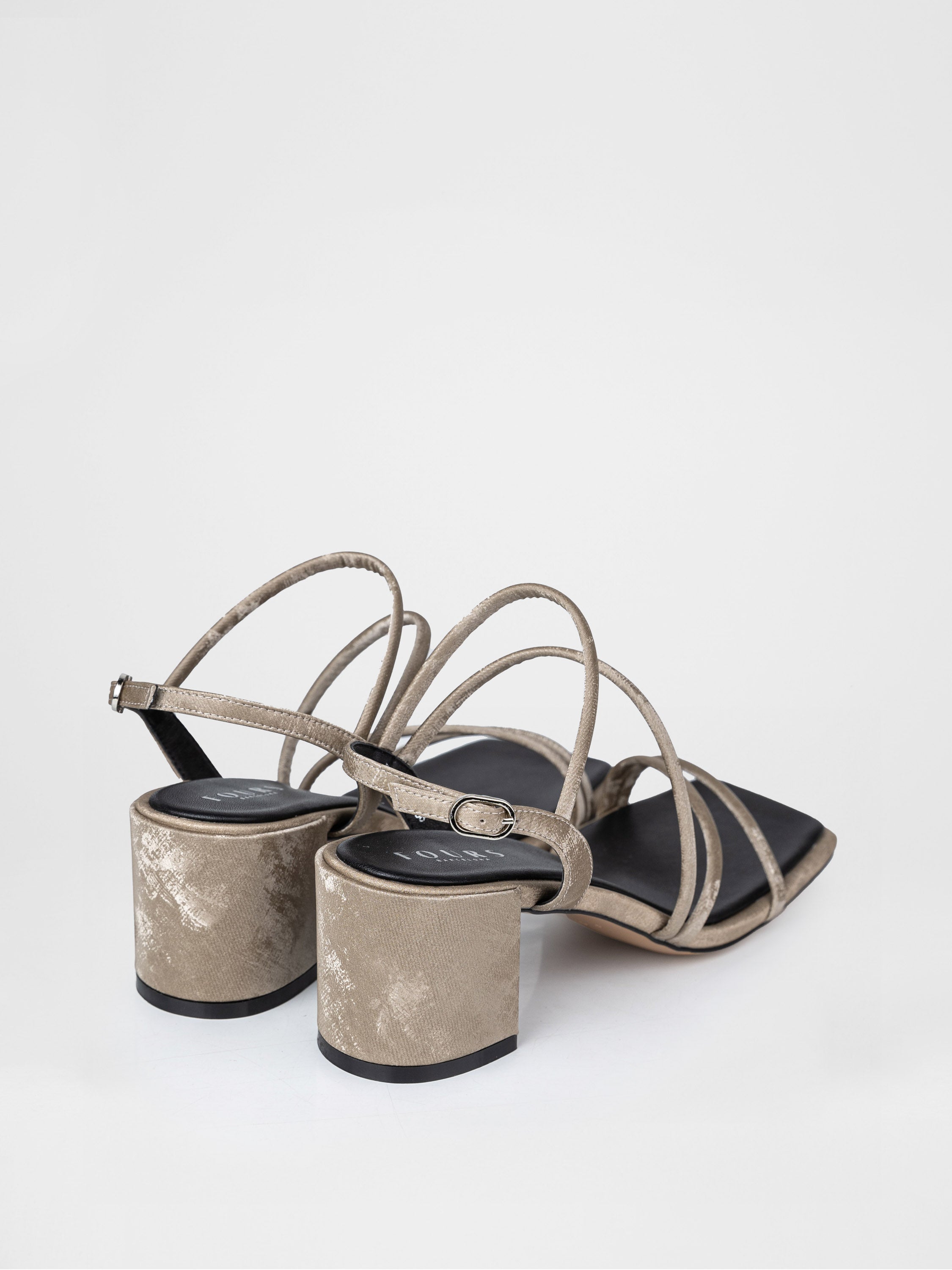 Sandalias de tacón beige