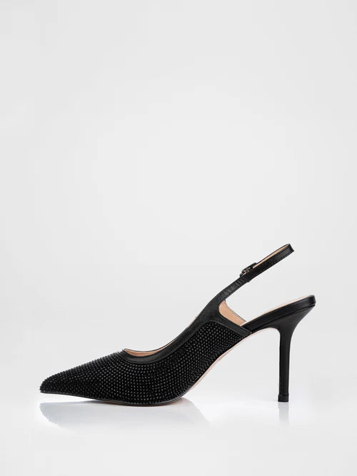 Slingbacks in black color are decorated with stones