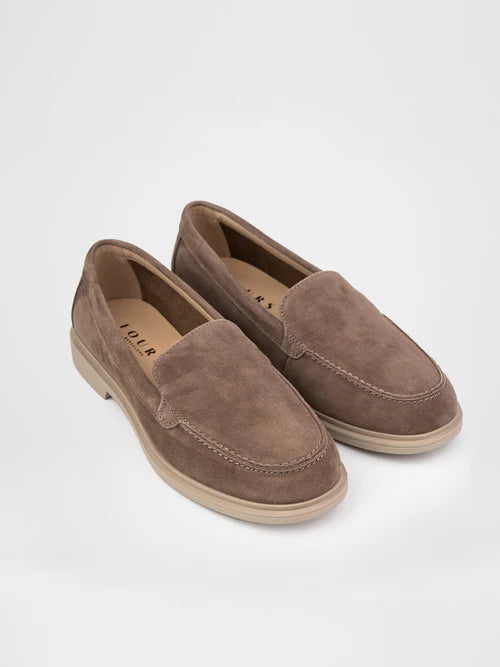 Mocasines de ante en color beige