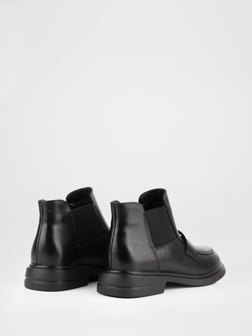Botines de piel negra