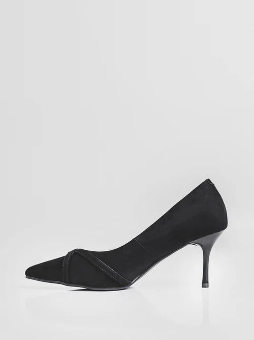 Tacones decorados con tiras