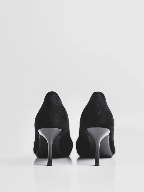 Tacones decorados con tiras