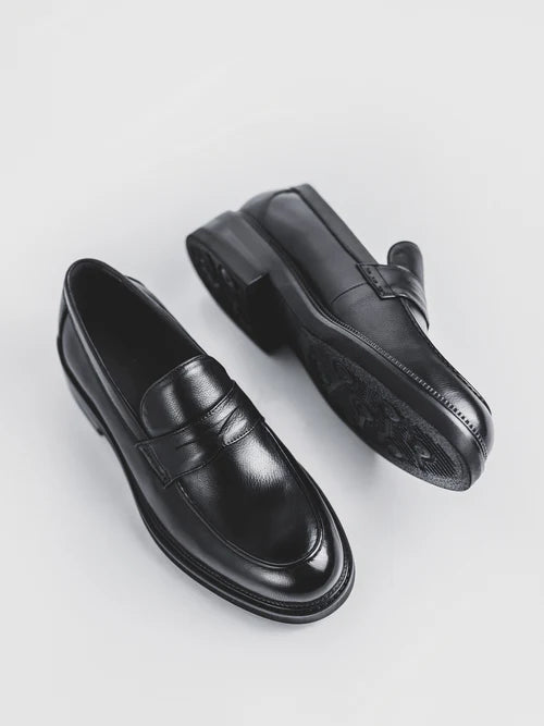 Mocasines de hombre en color negro