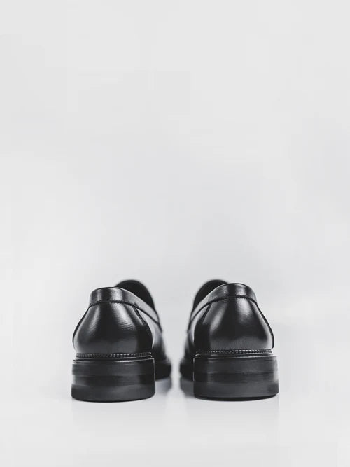 Mocasines de hombre en color negro